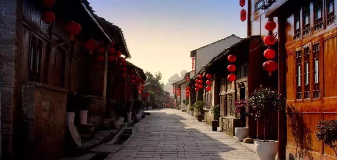 妖精的尾巴杰尔夫和梅比斯谁厉害？游戏画面