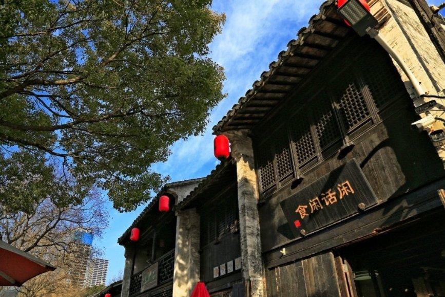 七岁脑瘫女孩梦想当老师，“因为我遇到的每个老师都很好”